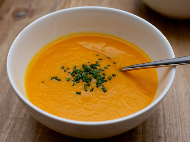 سوپ هویج و زنجبیل - دست پخت بانوی شهر