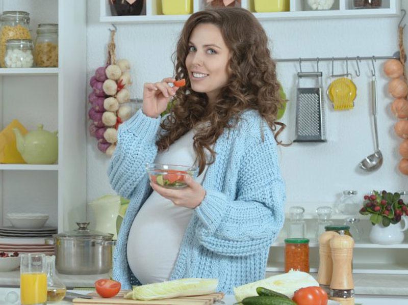 خوراکی های مناسب دوران بارداری که مادران رعایت کنند