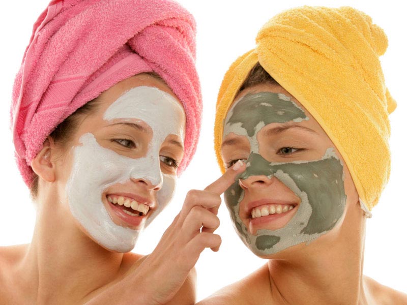 طرز تهیه چند نوع ماسک روشن کننده طبیعی پوست