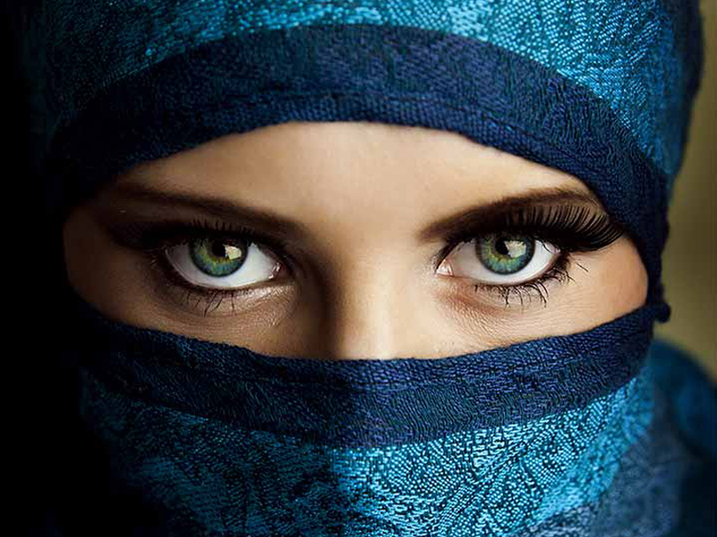 چطور آرایش چشم عربی داشته باشیم؟